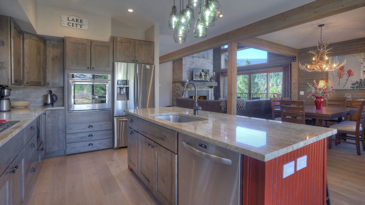 Photo of Kitchen in Columbine Lake