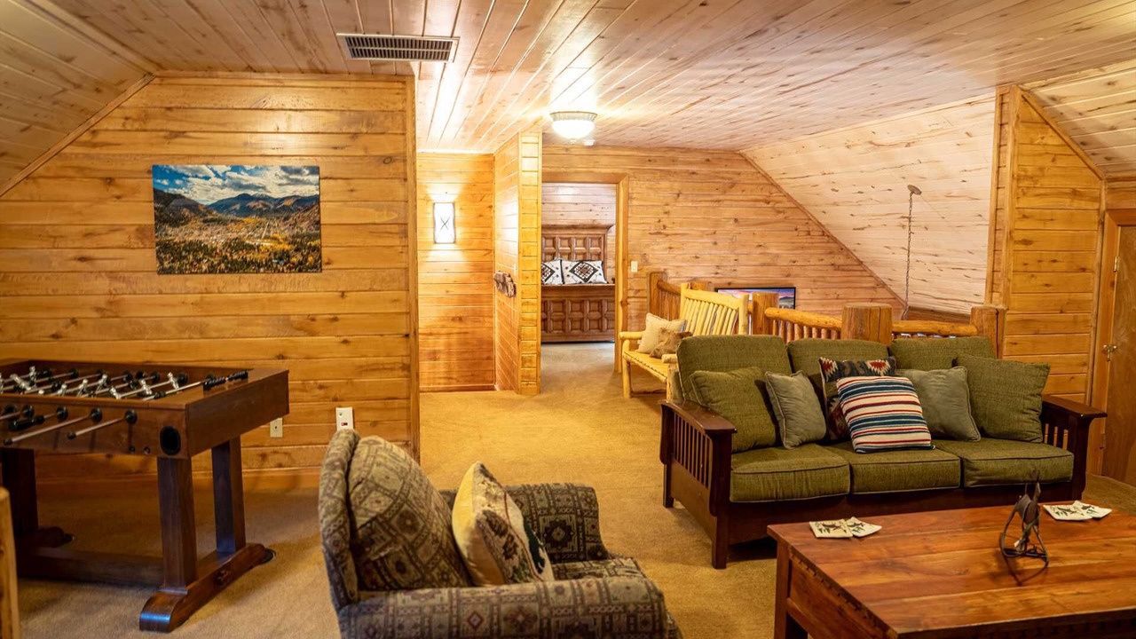 Photo of Bedroom in Lake City