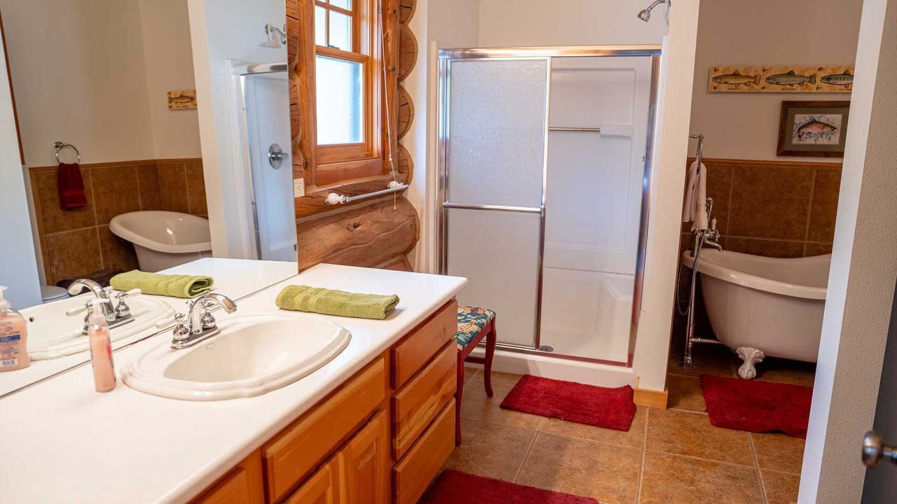 Photo of Bathroom in Lake City