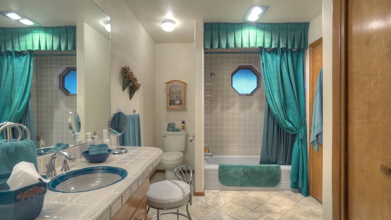 Photo of Bathroom in Bayfield