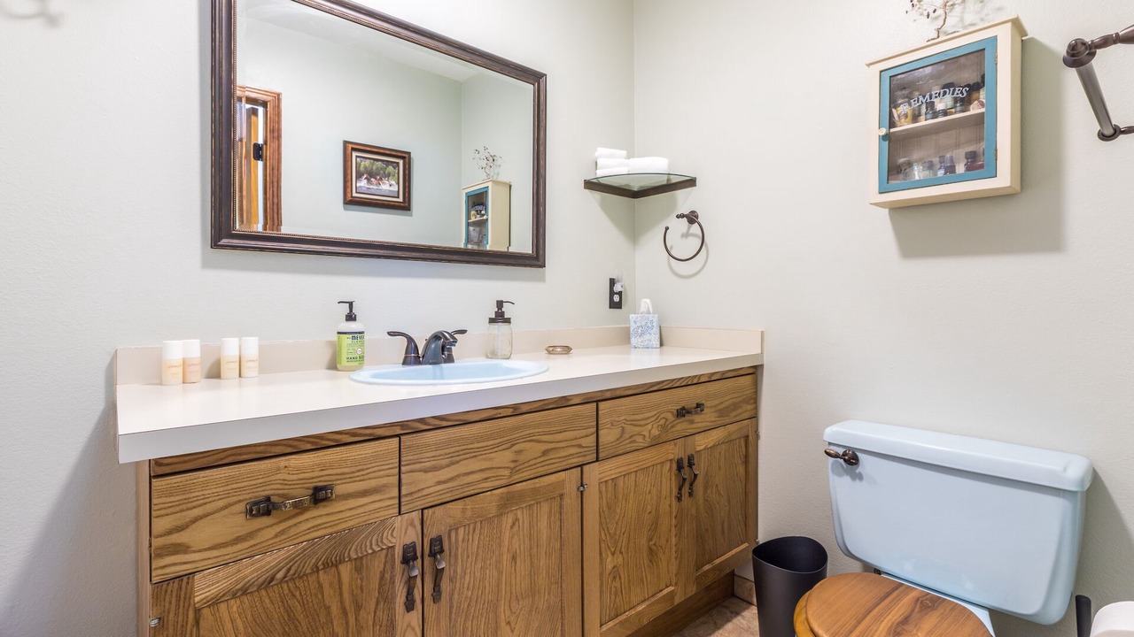 Photo of Bathroom in Idlewild Estates