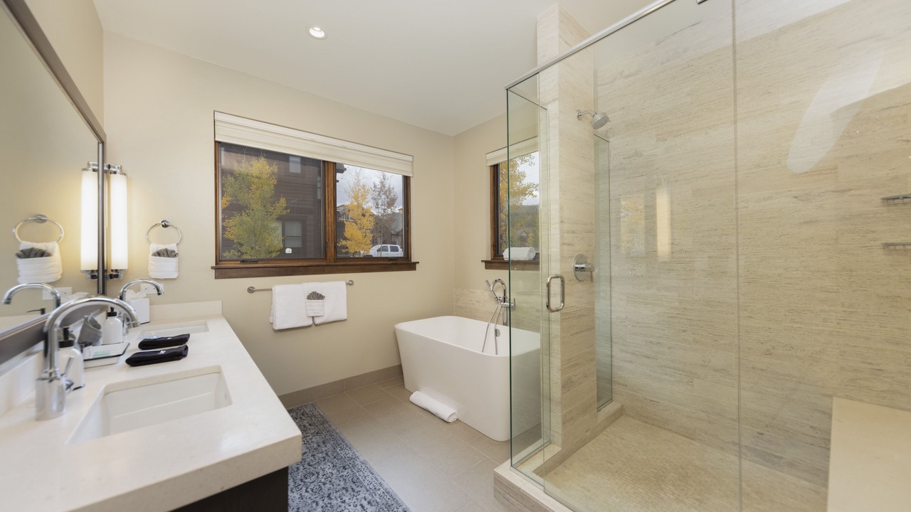 Photo of Bathroom in Fairmount On The River