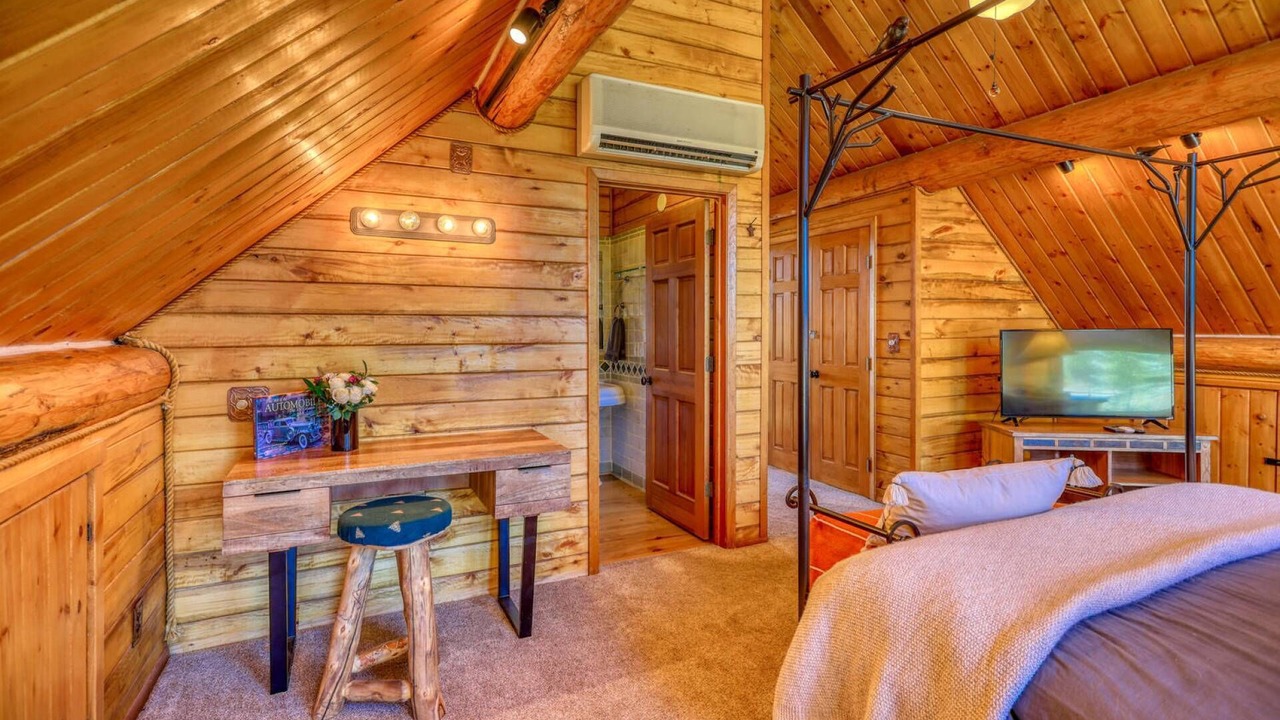 Photo of Bedroom in Pagosa Springs