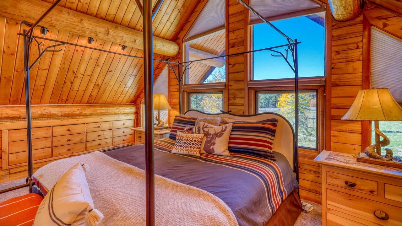 Photo of Bedroom in Pagosa Springs
