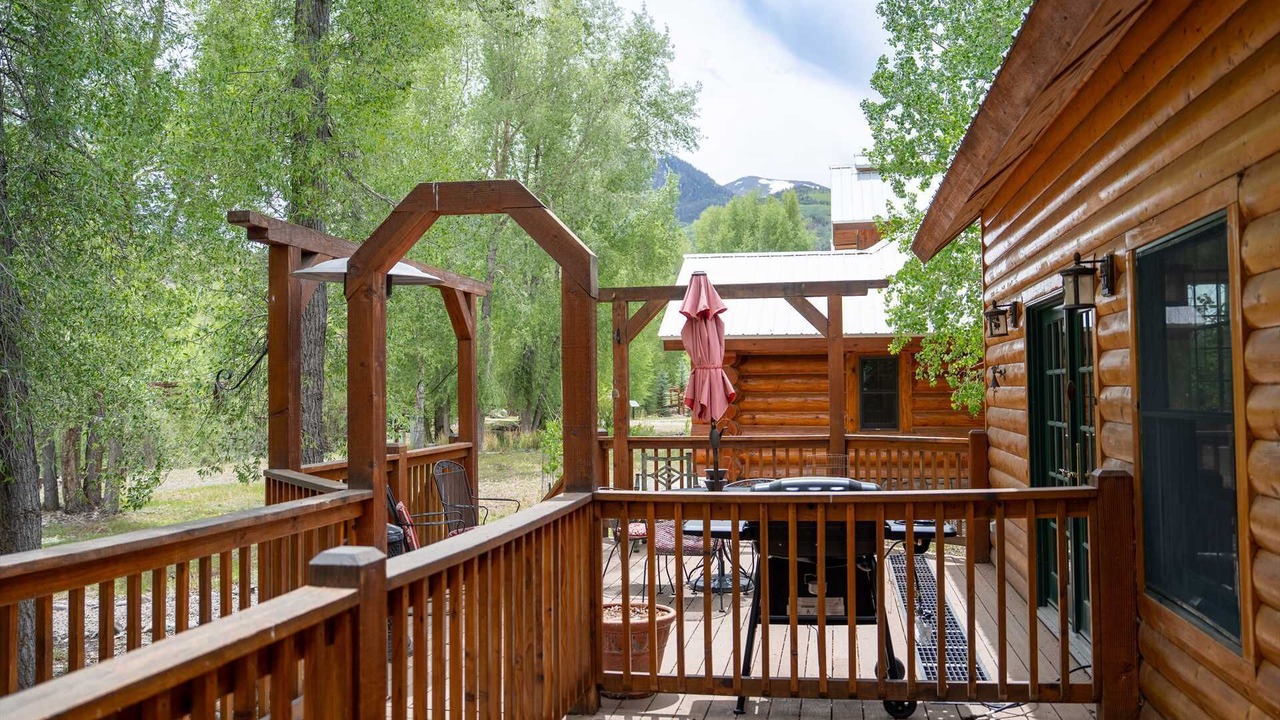 Photo of Patio Balcony in Lake City
