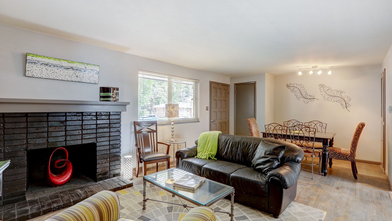 Photo of Bedroom in Columbine Valley
