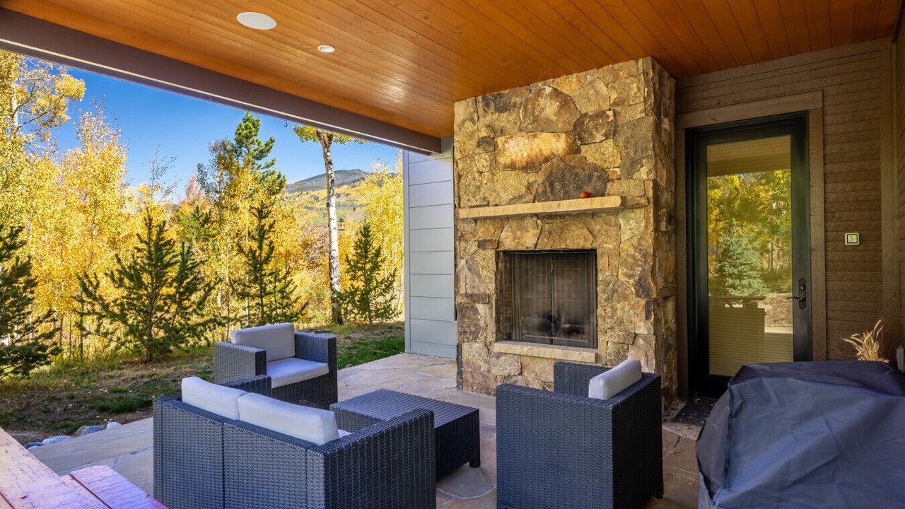 Photo of Livingroom in Silverthorne