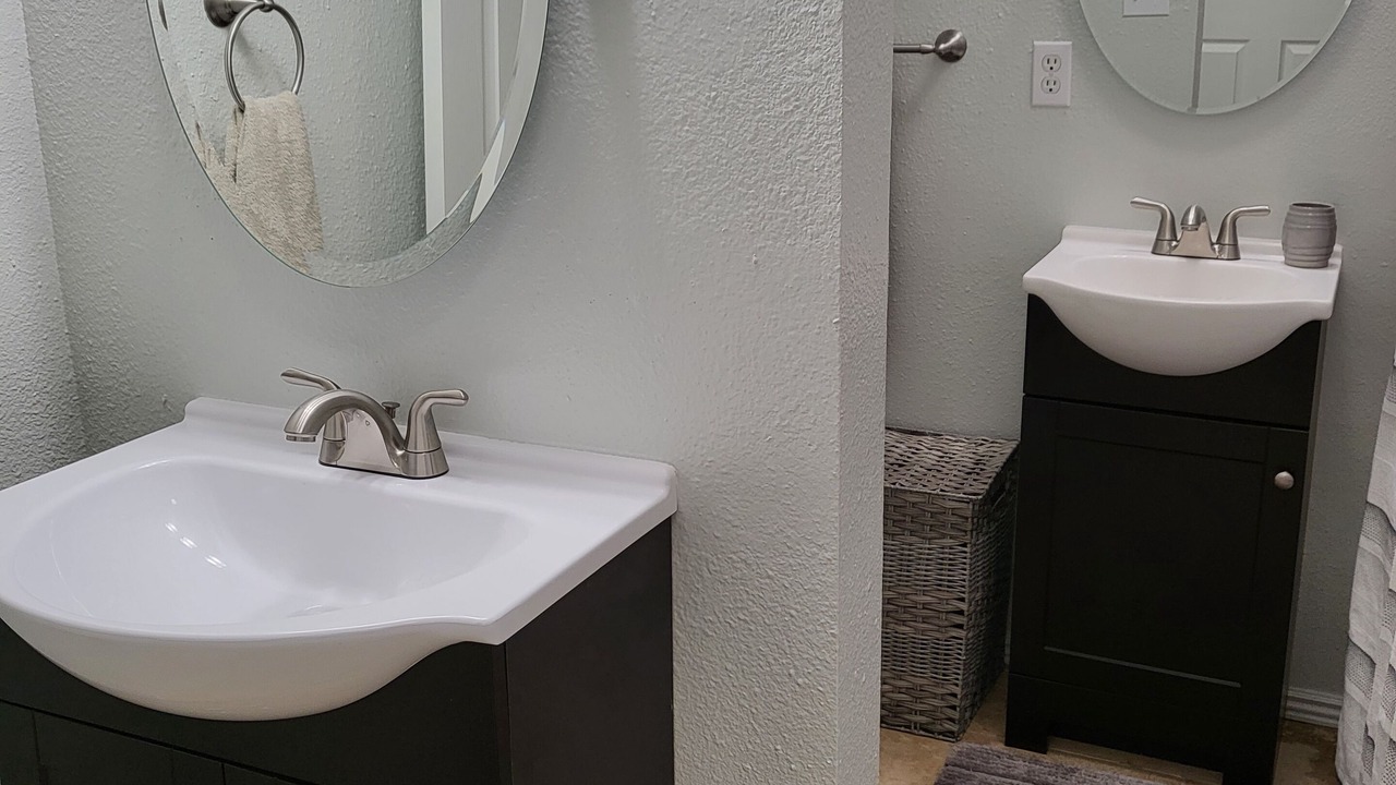 Photo of Bathroom in Thornton