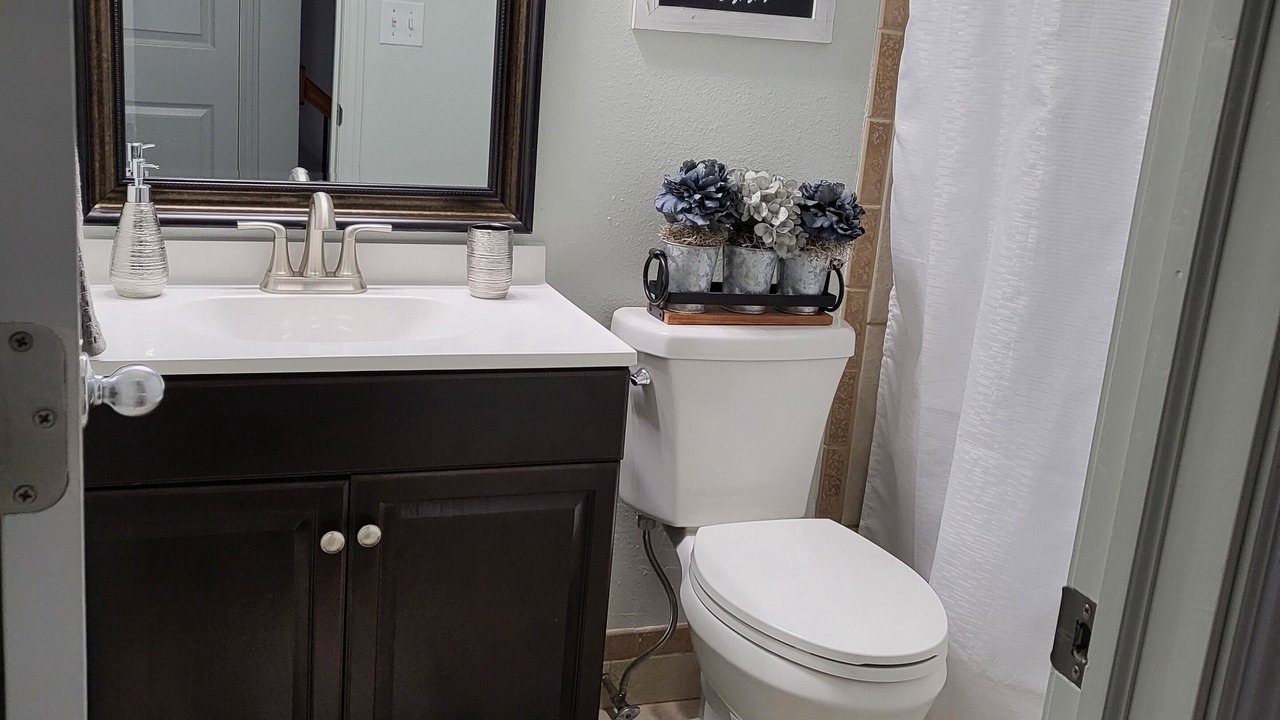 Photo of Bathroom in Thornton