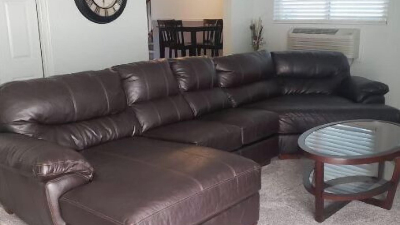 Photo of Livingroom in Thornton