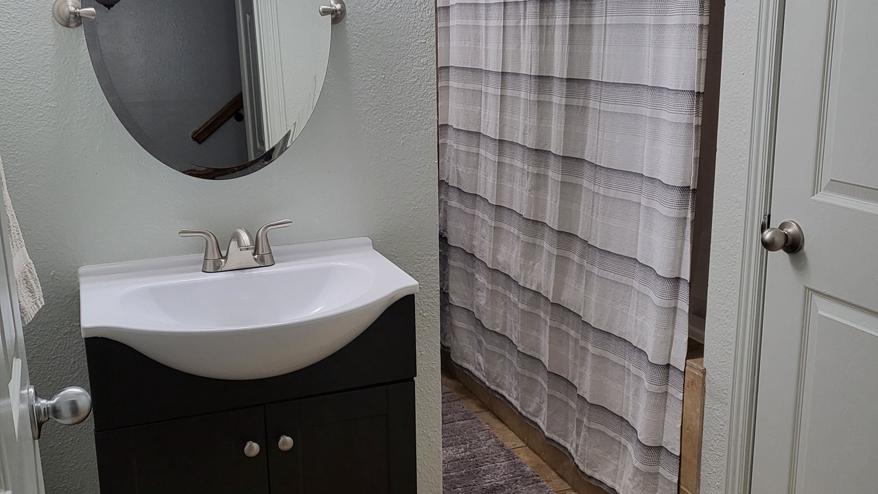 Photo of Bathroom in Thornton