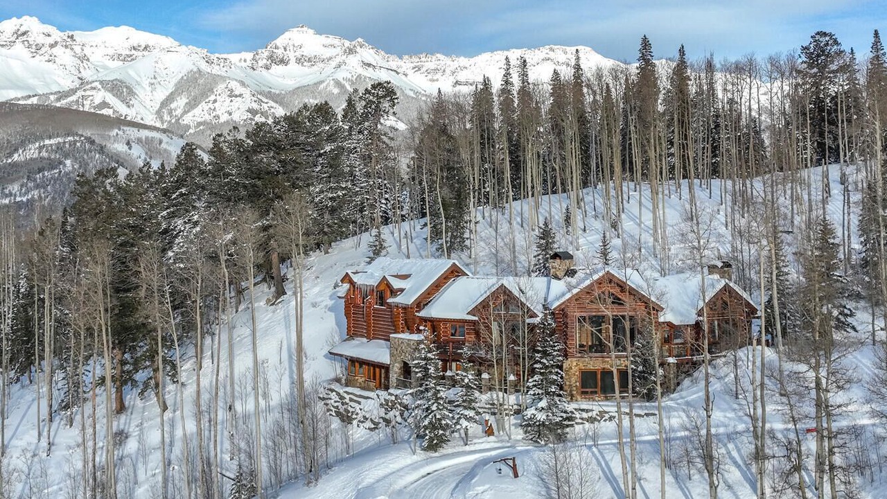 Photo of Outdoor in Mountain Village