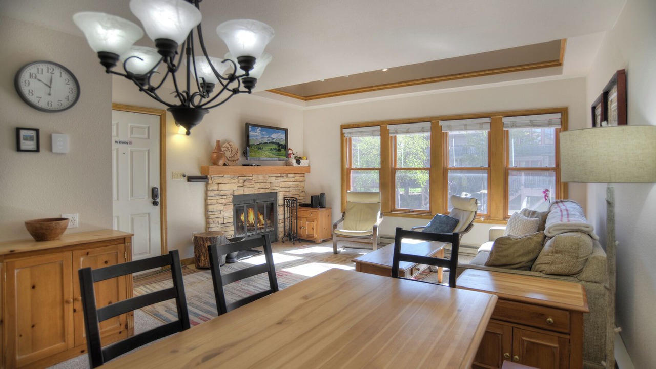 Photo of Livingroom in Durango