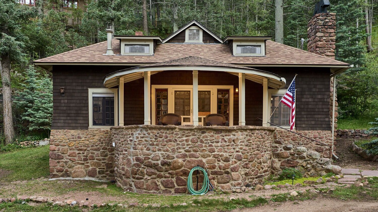 Photo of Outdoor in Cascade