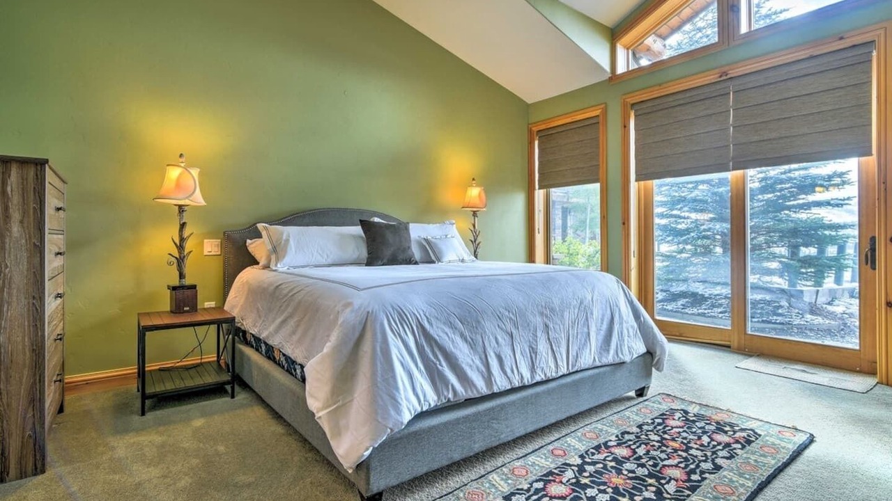 Photo of Livingroom in Fraser