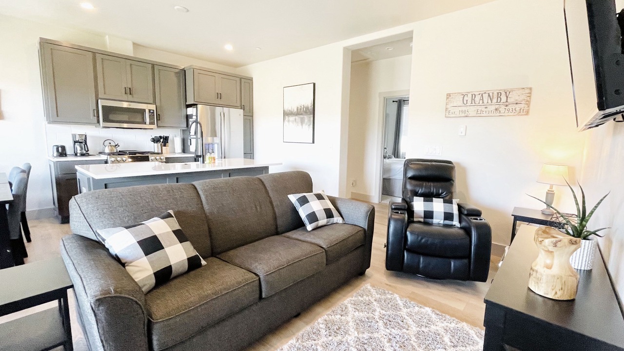Photo of Livingroom in Grand Elk Ranch