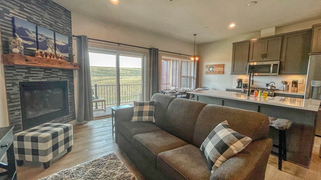 Photo of Livingroom in Grand Elk Ranch