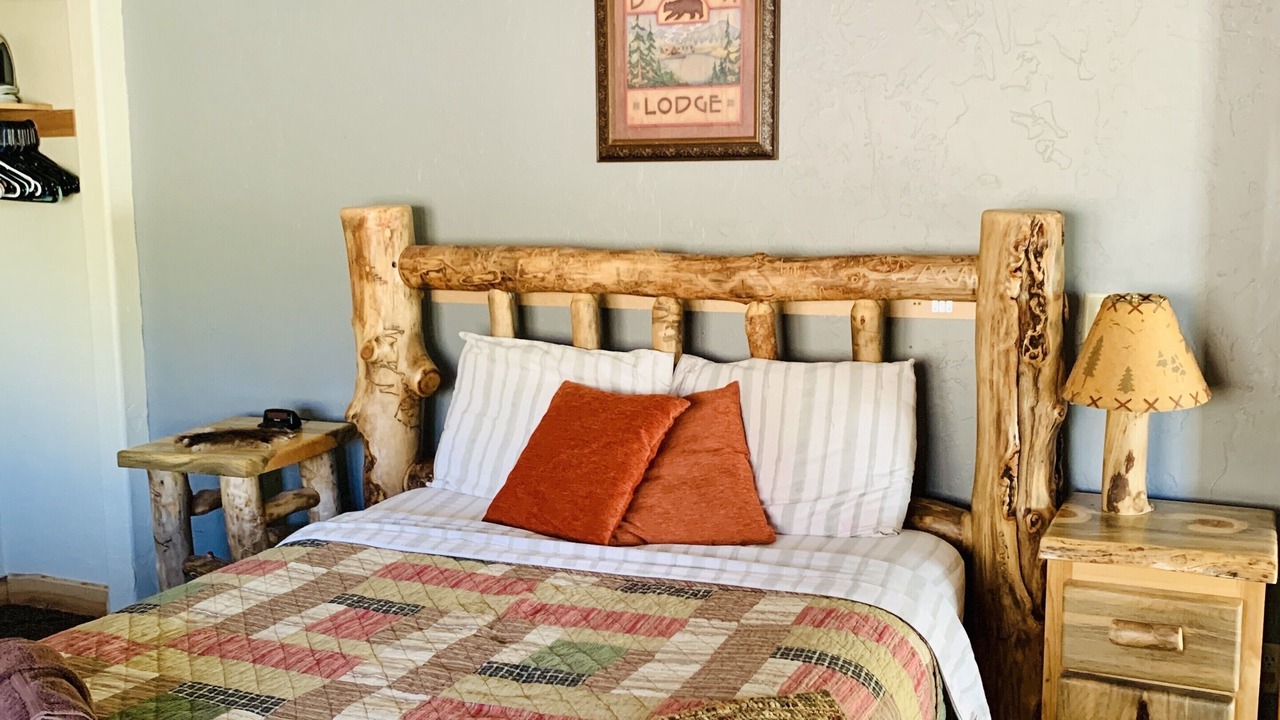 Photo of Bedroom in Oak Creek