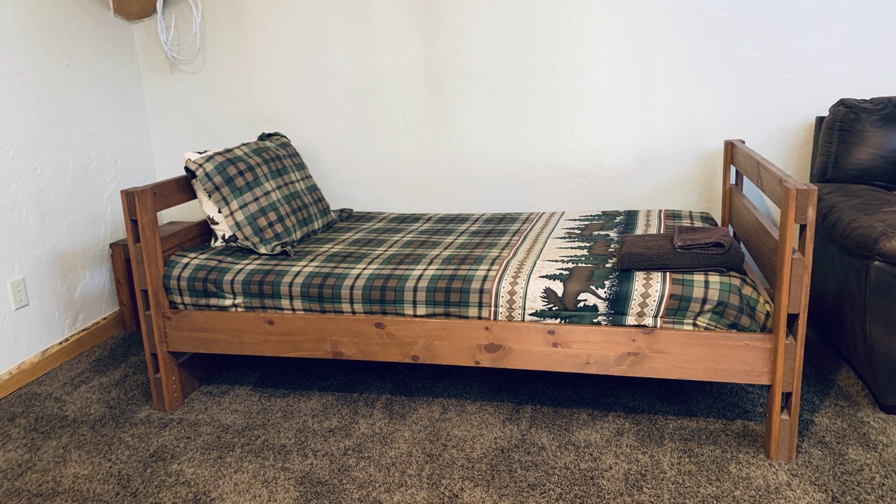 Photo of Bedroom in Oak Creek