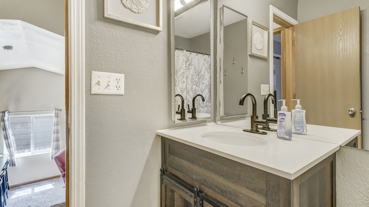 Photo of Bathroom in Security-Widefield