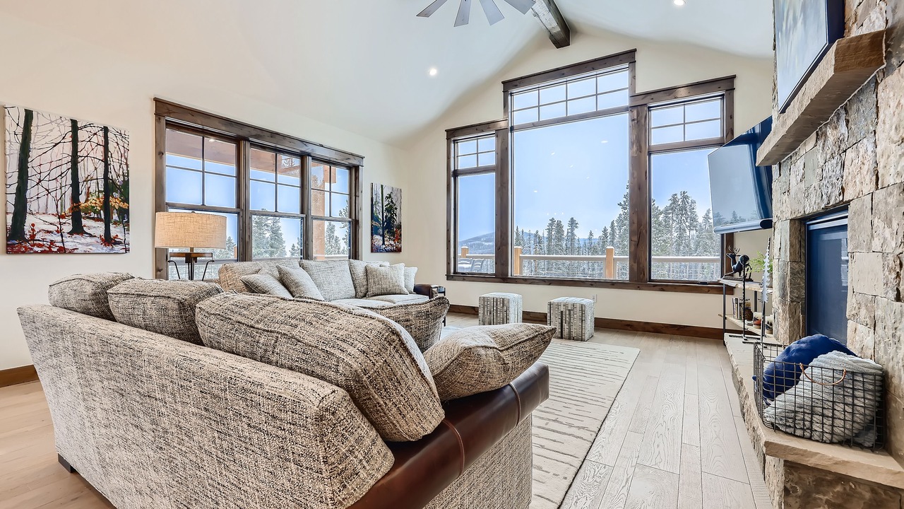 Photo of Livingroom in Baldy Mountain