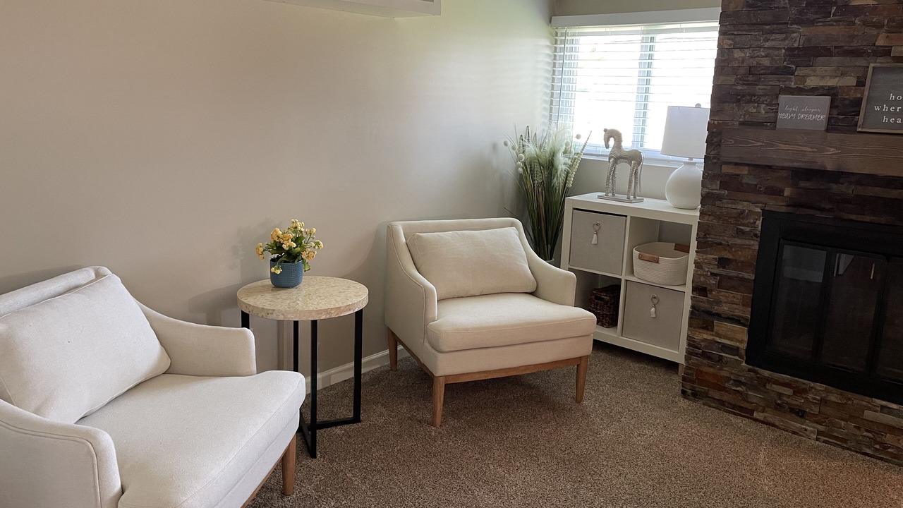 Photo of Livingroom in Jewell Heights - Hoffman Heights