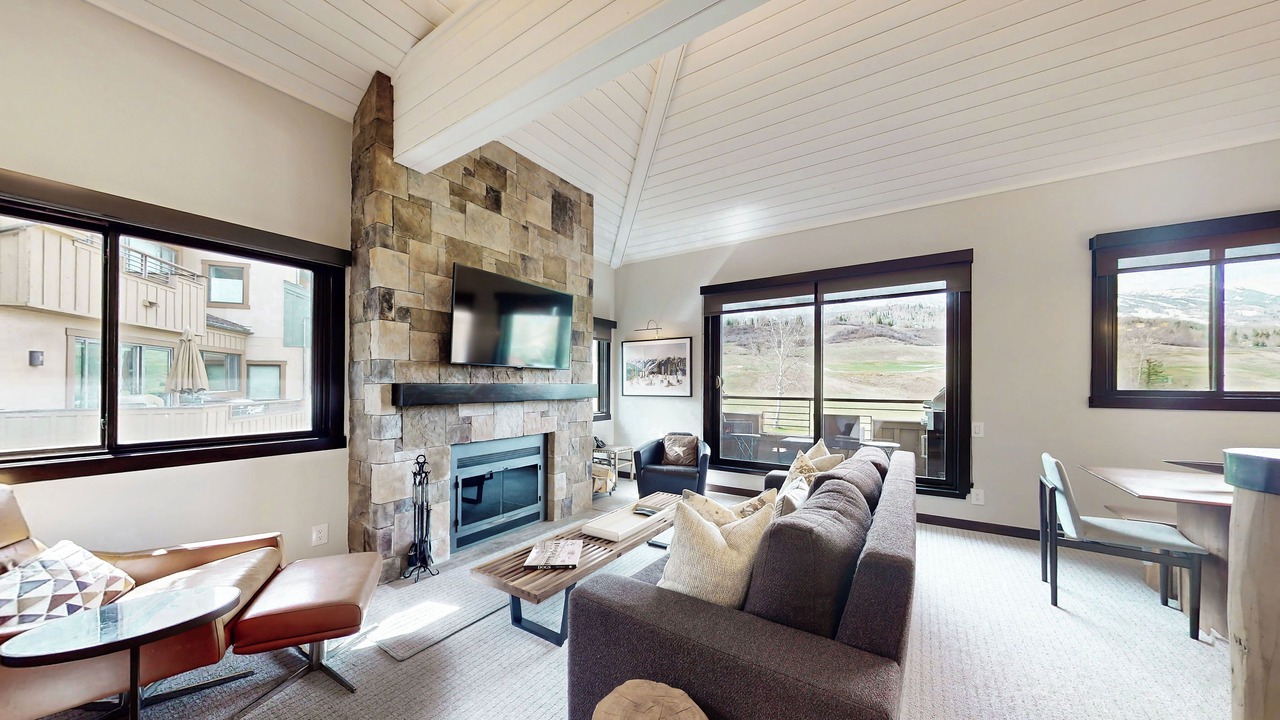 Photo of Livingroom in Snowmass Village