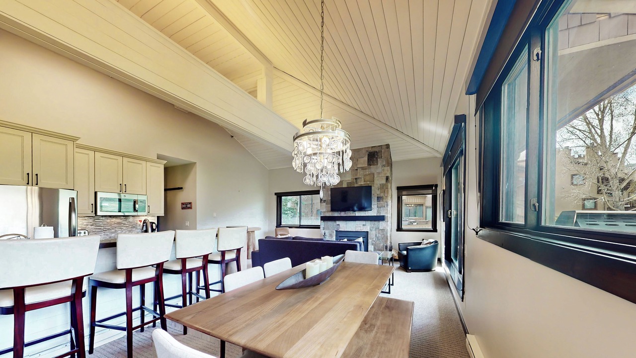 Photo of Livingroom in Snowmass Village
