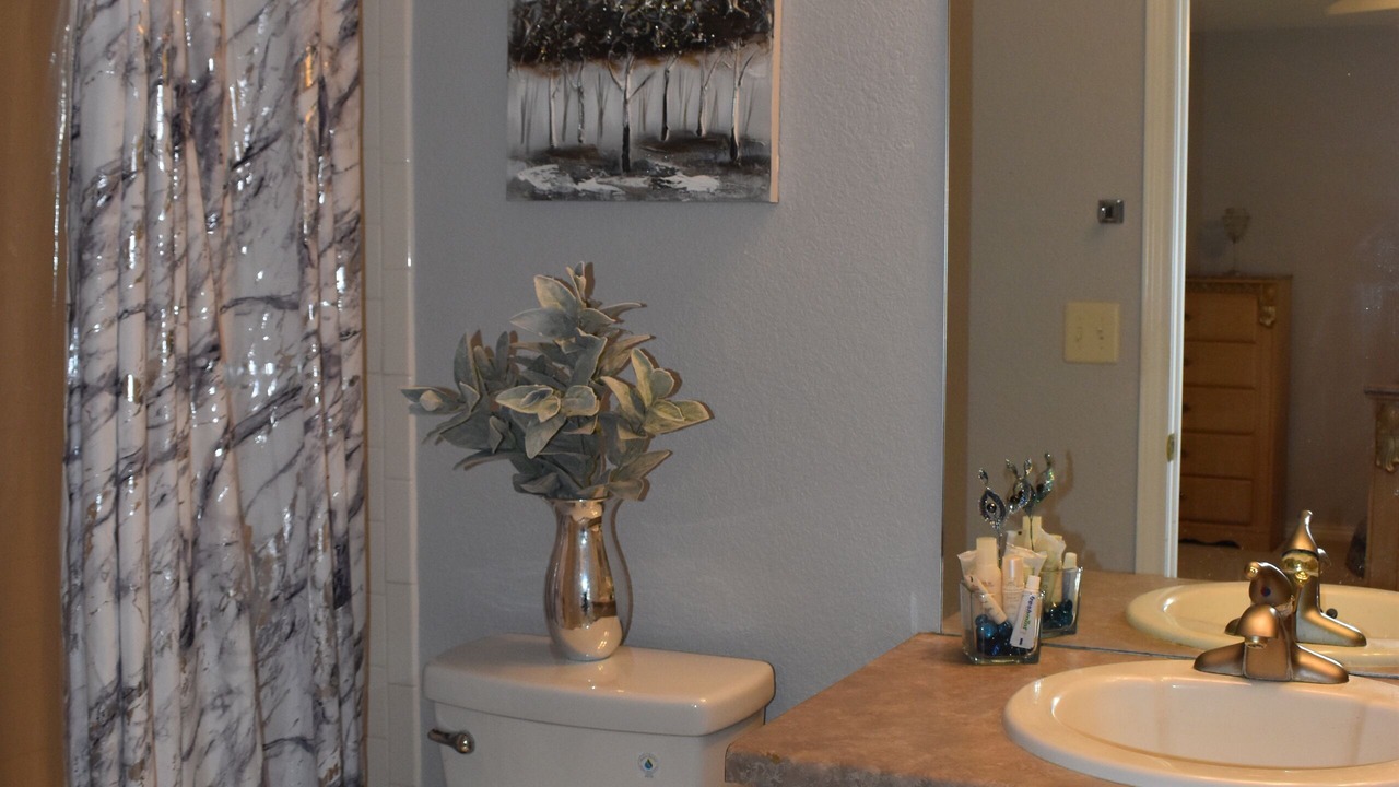 Photo of Bathroom in Commerce City