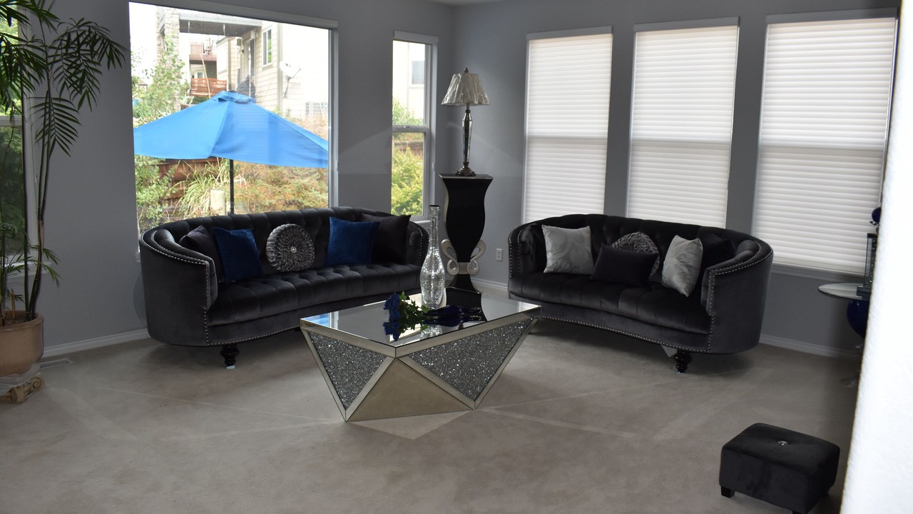 Photo of Livingroom in Commerce City