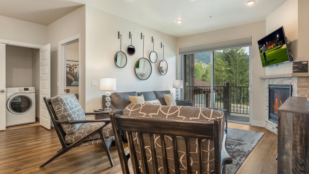 Photo of Livingroom in Dillon