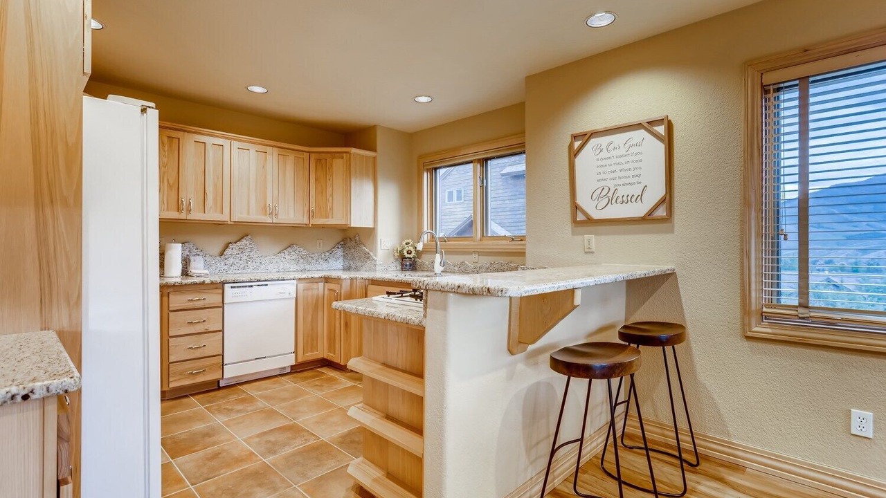 Photo of Kitchen in Three Peaks