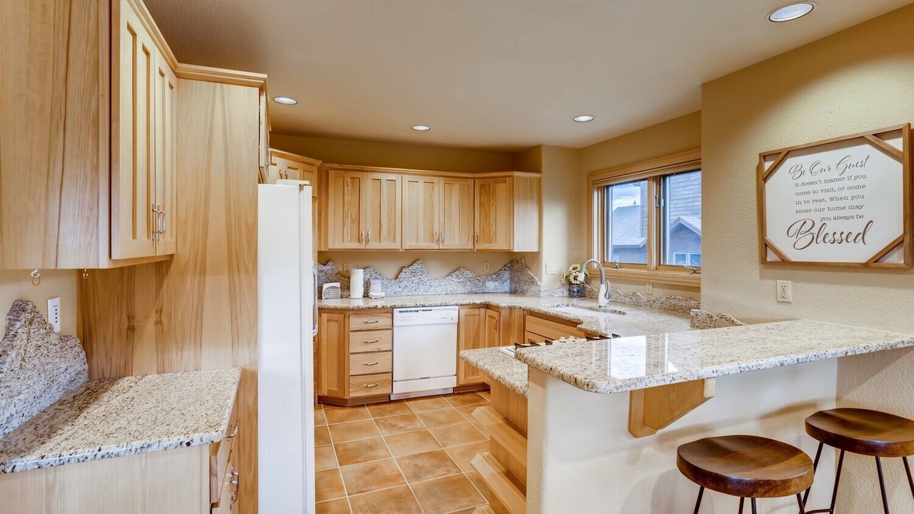 Photo of Kitchen in Three Peaks