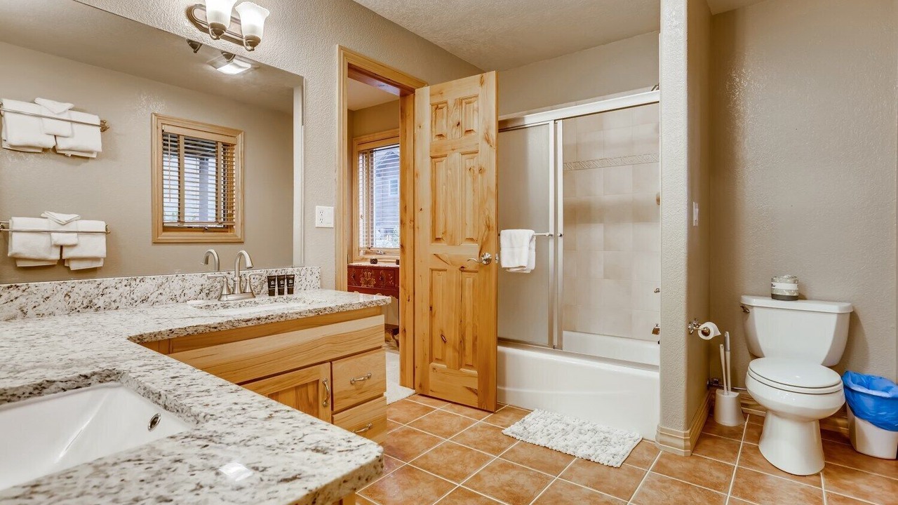 Photo of Bathroom in Three Peaks
