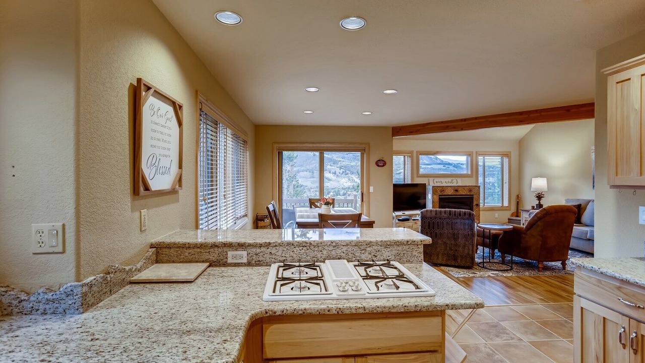 Photo of Kitchen in Three Peaks