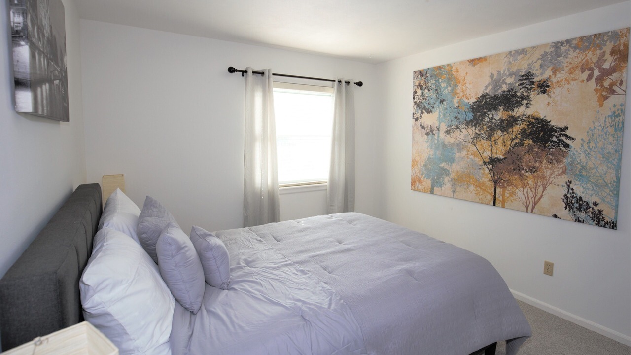 Photo of Bedroom in Aurora