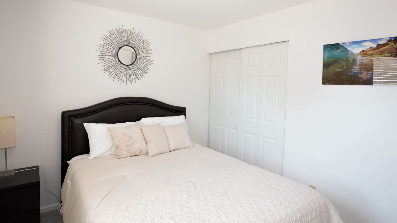 Photo of Bedroom in Aurora