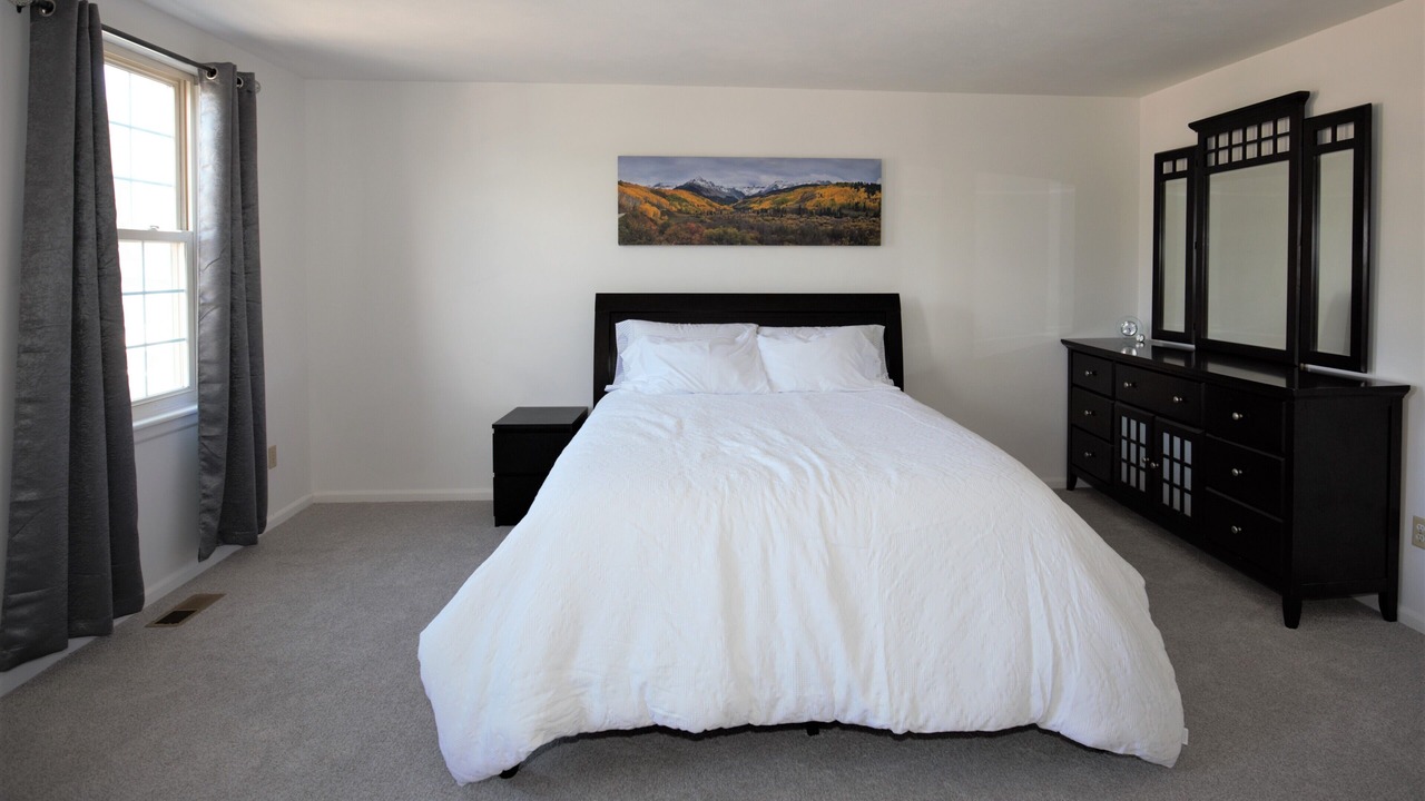 Photo of Bedroom in Aurora