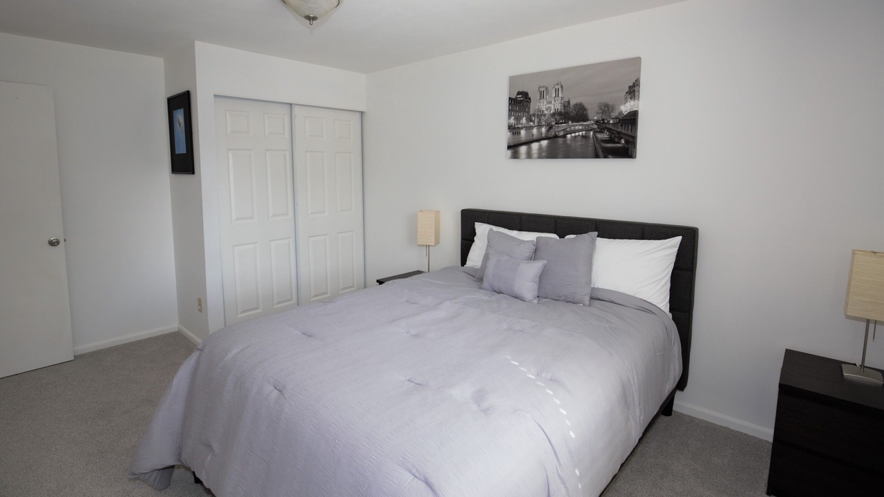 Photo of Bedroom in Aurora