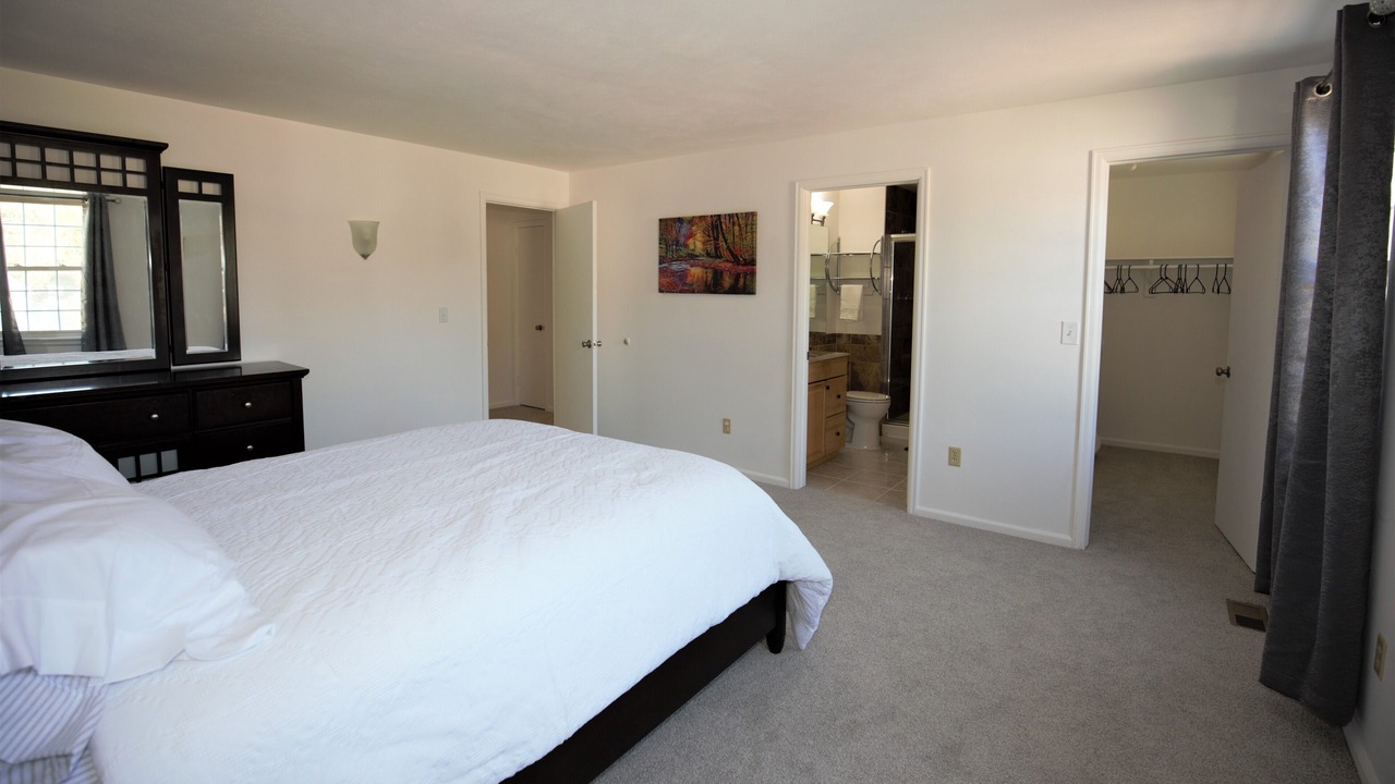 Photo of Bedroom in Aurora