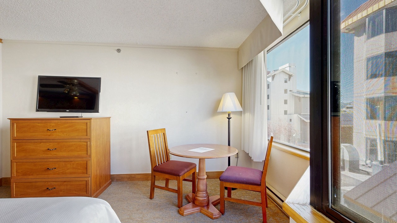 Photo of Bedroom in Crested Butte