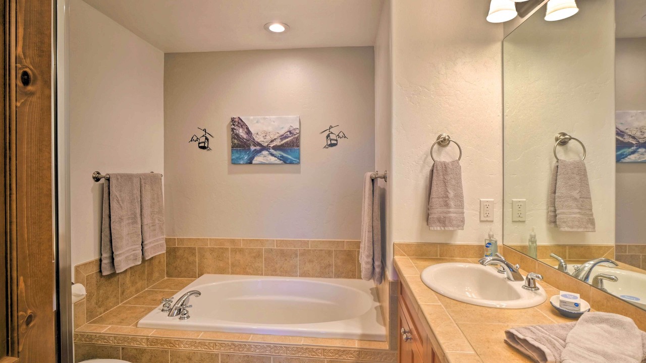 Photo of Bathroom in The Highlands