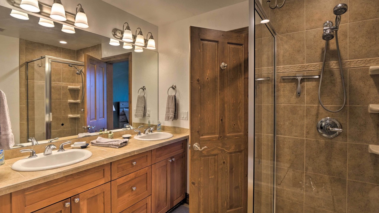 Photo of Bathroom in The Highlands