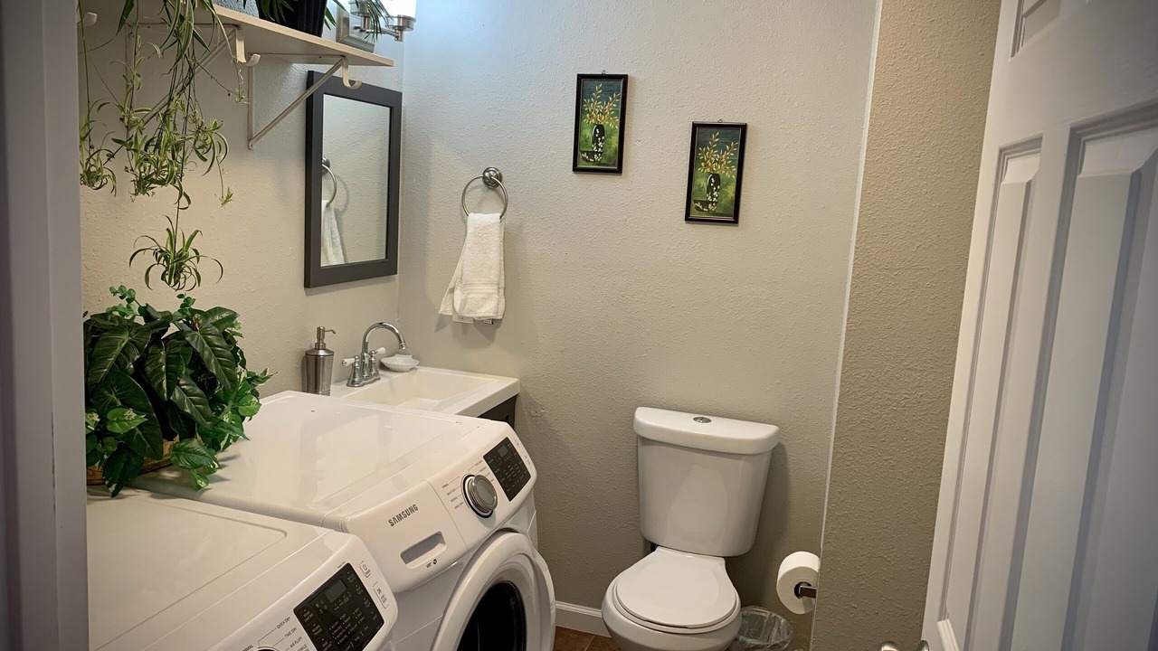 Photo of Bathroom in Jewell Heights - Hoffman Heights