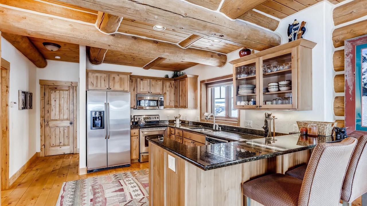 Photo of Kitchen in Quandary Village