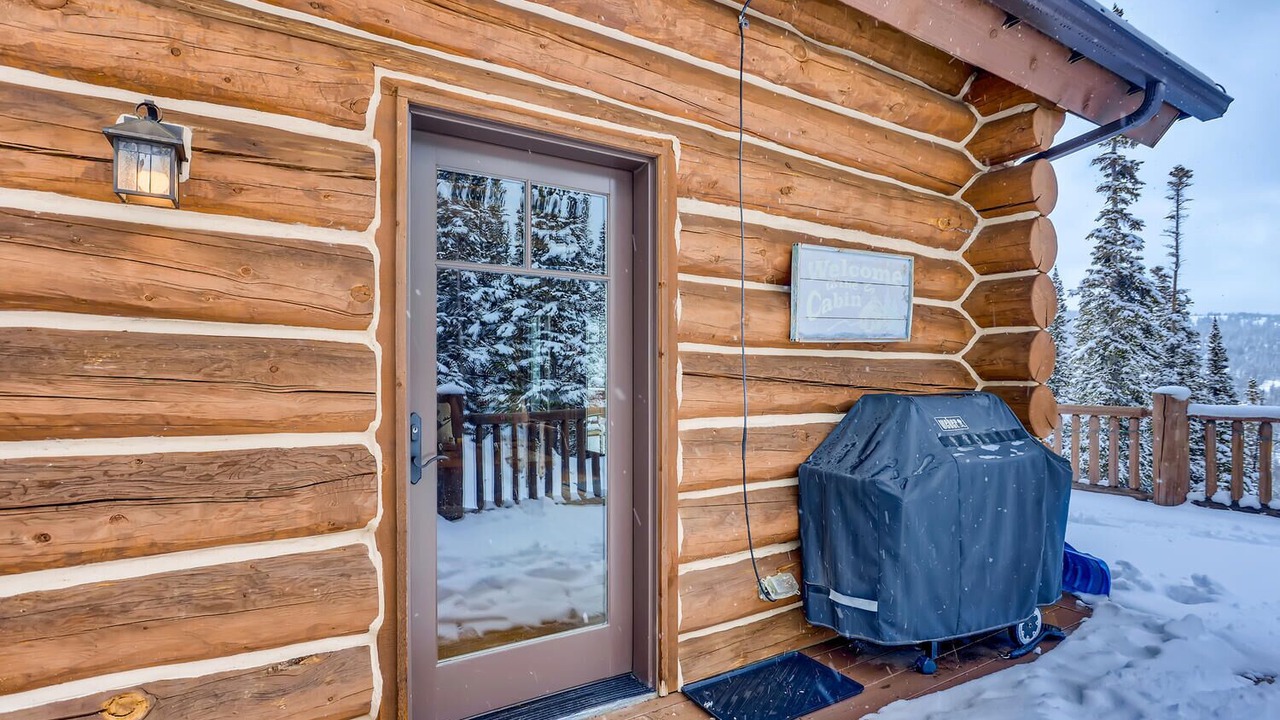 Photo of Outdoor in Quandary Village