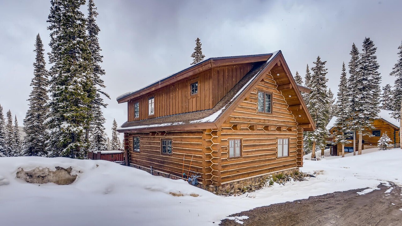Photo of Outdoor in Quandary Village