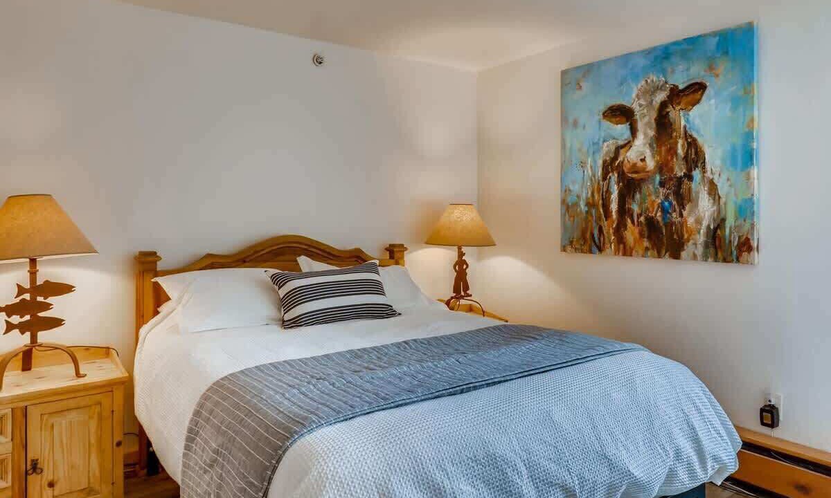 Photo of Bedroom in Copper Mountain Village