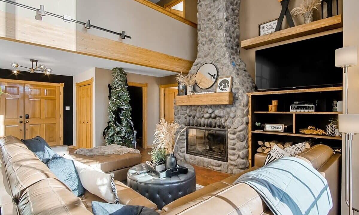 Photo of Livingroom in Christie Heights