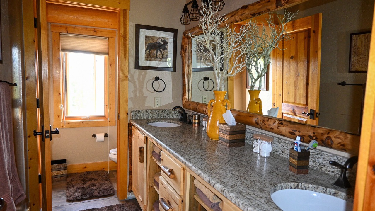 Photo of Bathroom in The Reserve